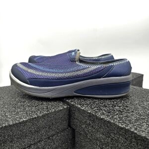 Bzees Shoes Women's 8.5M Favor Blue and Gray Slip-On Sneakers Comfort Sole